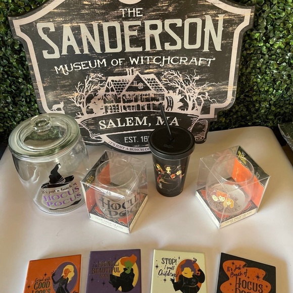Hocus Pocus Decor bundle - Picture 2 of 5